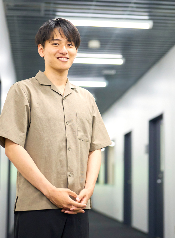 大学院<　 理工学研究科 渡辺 賢太郎さん